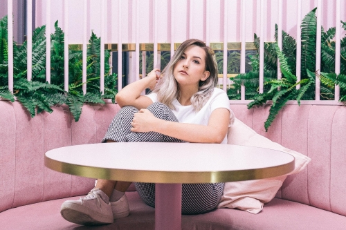 LAOISE - Rich