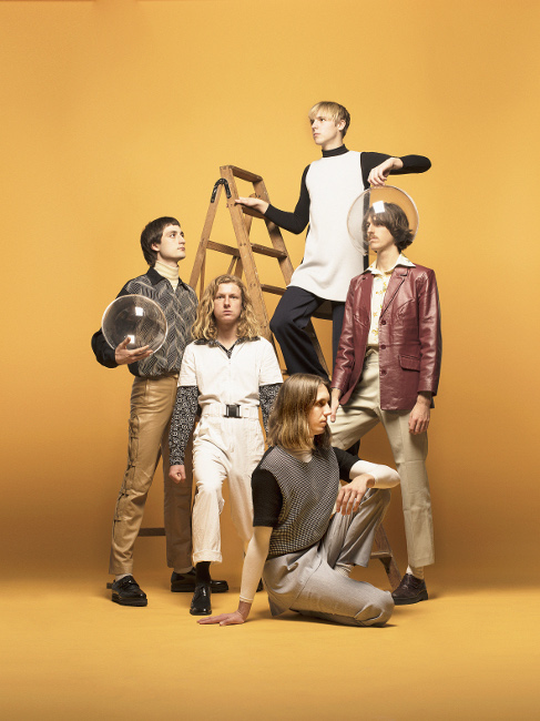Parcels - Tieduprightnow
