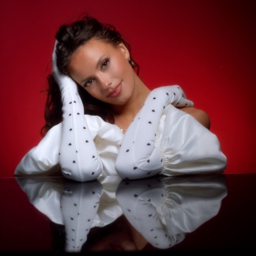 Taura Lamb - Love Song