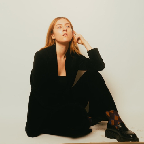 WILDES - Woman In Love
